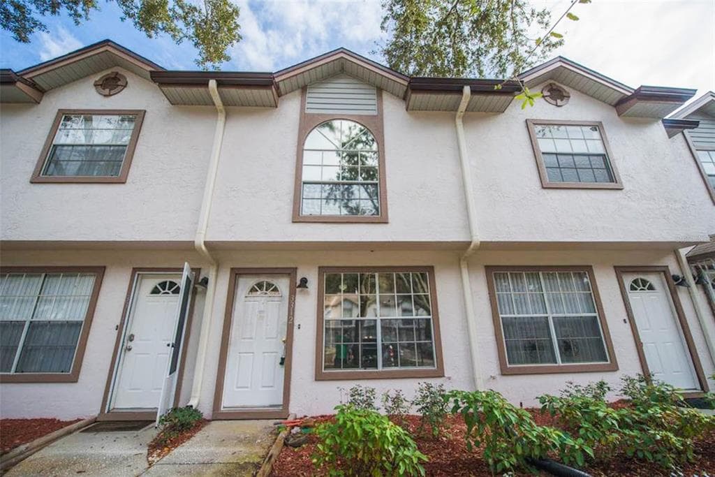 3312 FOX HUNT DRIVE PALM HARBOR, FL 34683