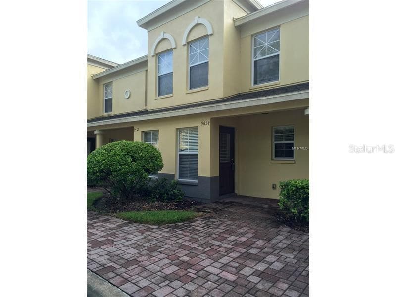 9634 CHARLESBERG DRIVE TAMPA, FL 33635