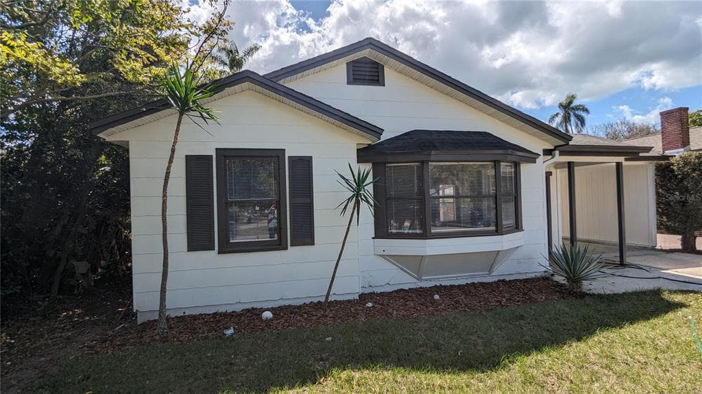 1273 WOODLAWN TERRACE CLEARWATER, FL 33755
