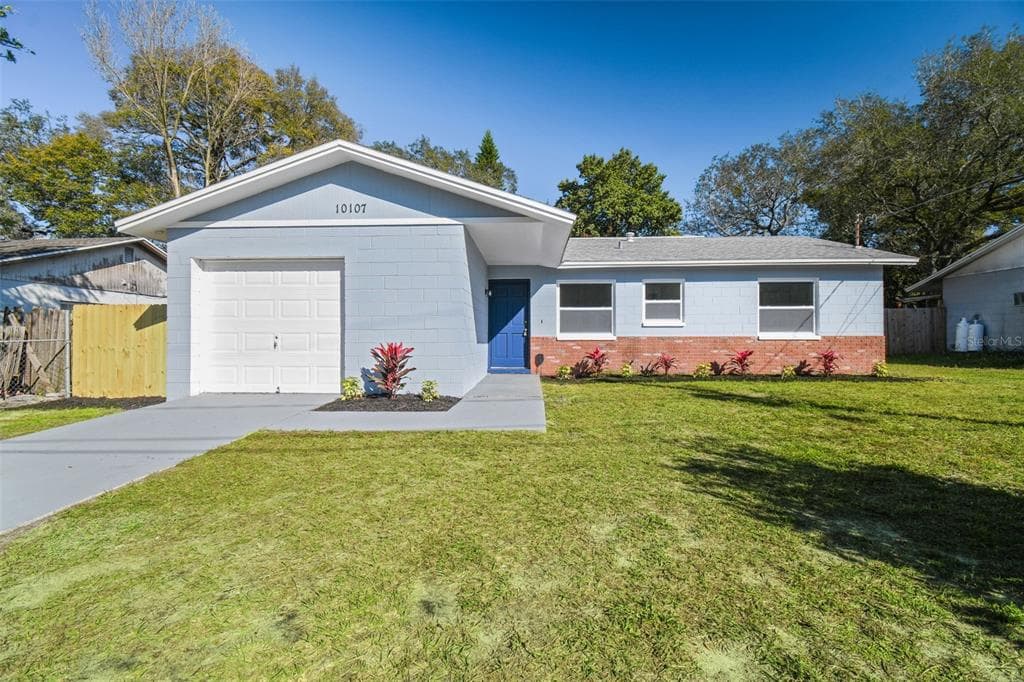 10107 N FLORENCE AVENUE TAMPA, FL 33612