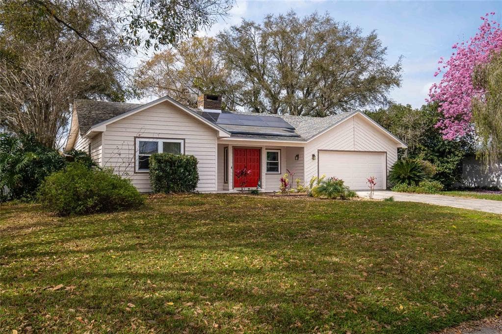 5111 FERNBROOK LANE LAKELAND, FL 33811