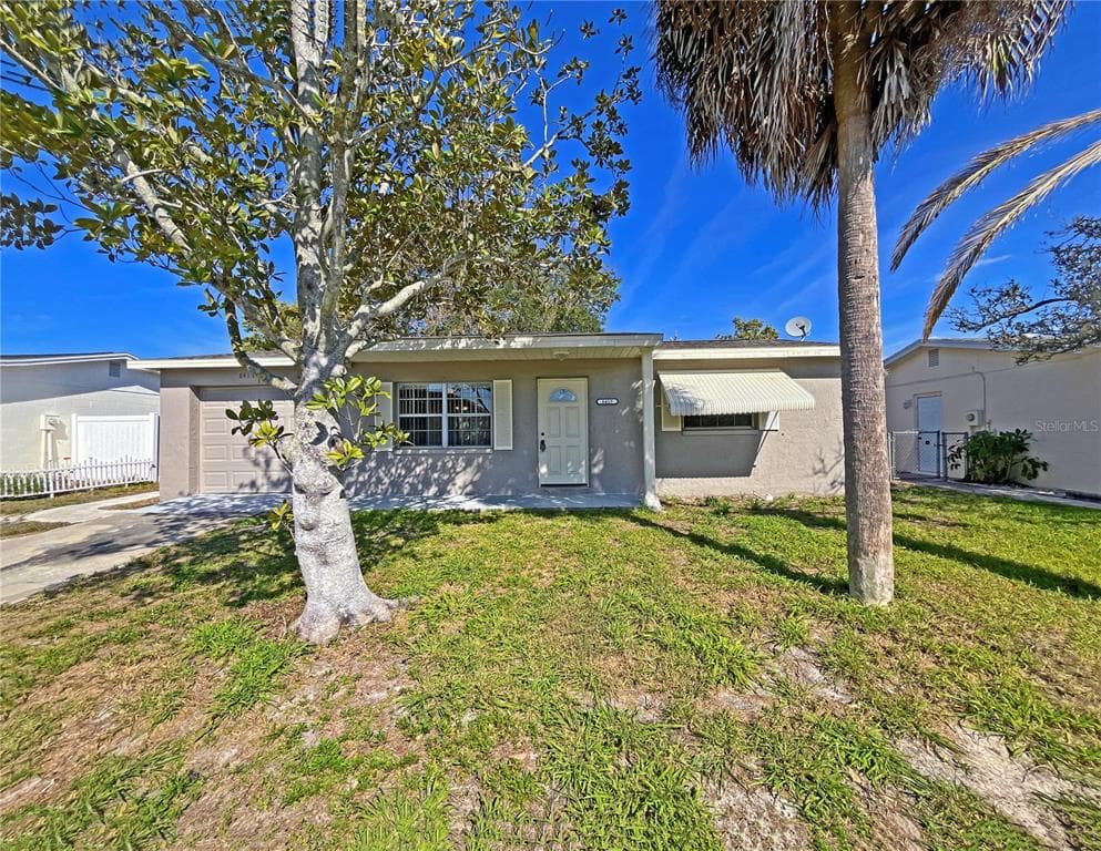 8417 NEWTON DRIVE PORT RICHEY, FL 34668