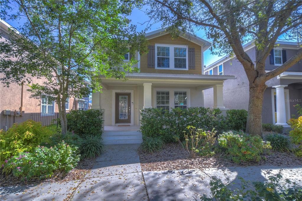 5912 GOLDENBARK PLACE LITHIA, FL 33547