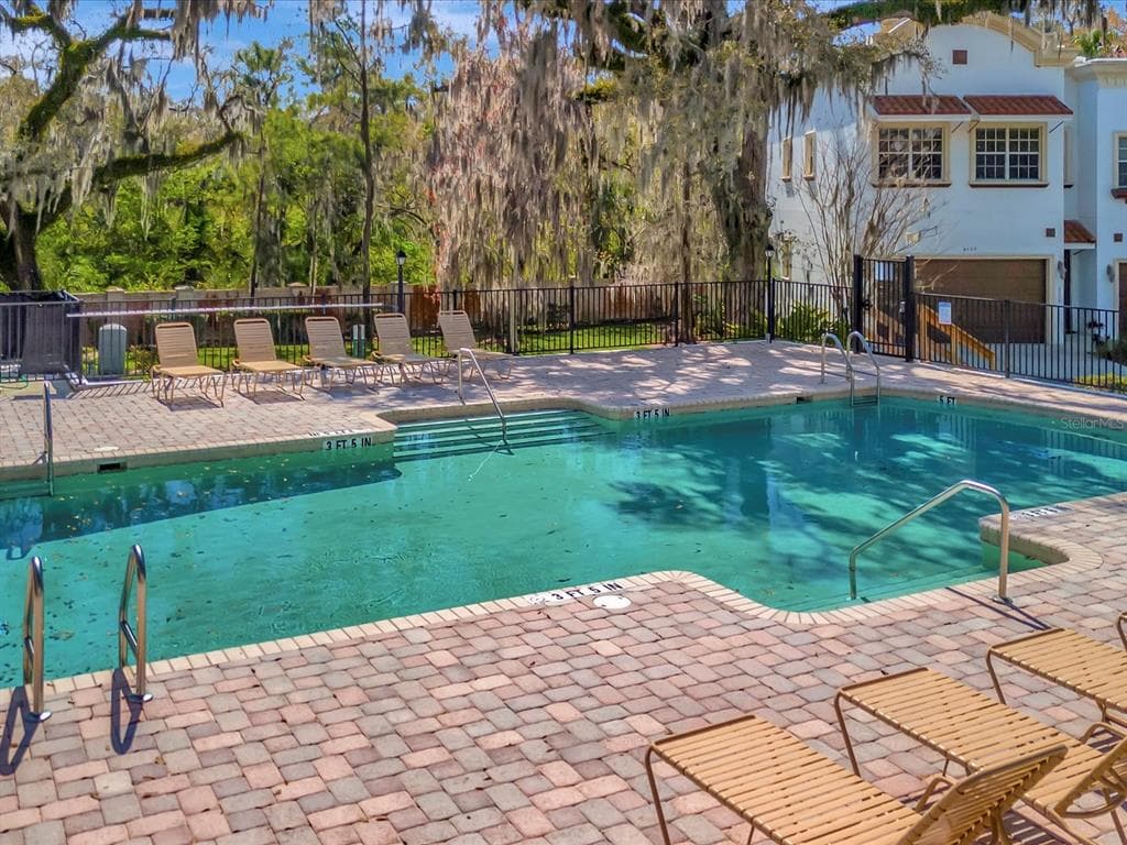 11510 BELLAMAR STREET TEMPLE TERRACE, FL 33637