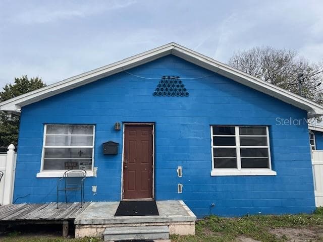 309 W WARREN AVENUE