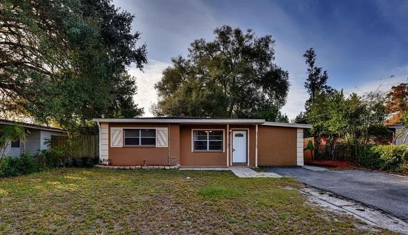 2307 E LIBERTY STREET TAMPA, FL 33612