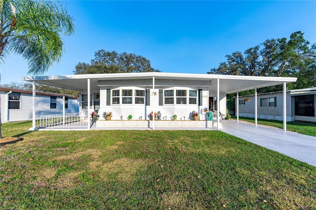 4604 ORANGE BLOSSOM DRIVE ZEPHYRHILLS, FL 33542