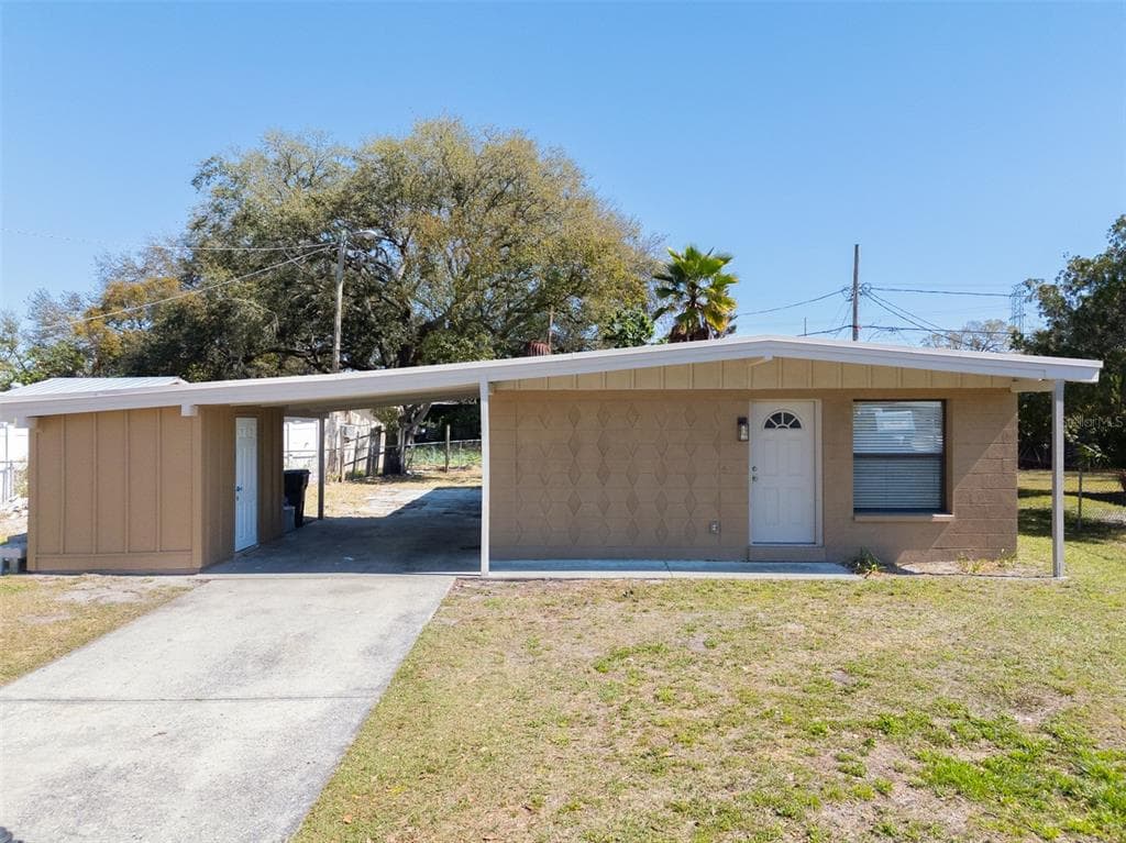 2004 WARRINGTON WAY TAMPA, FL 33619