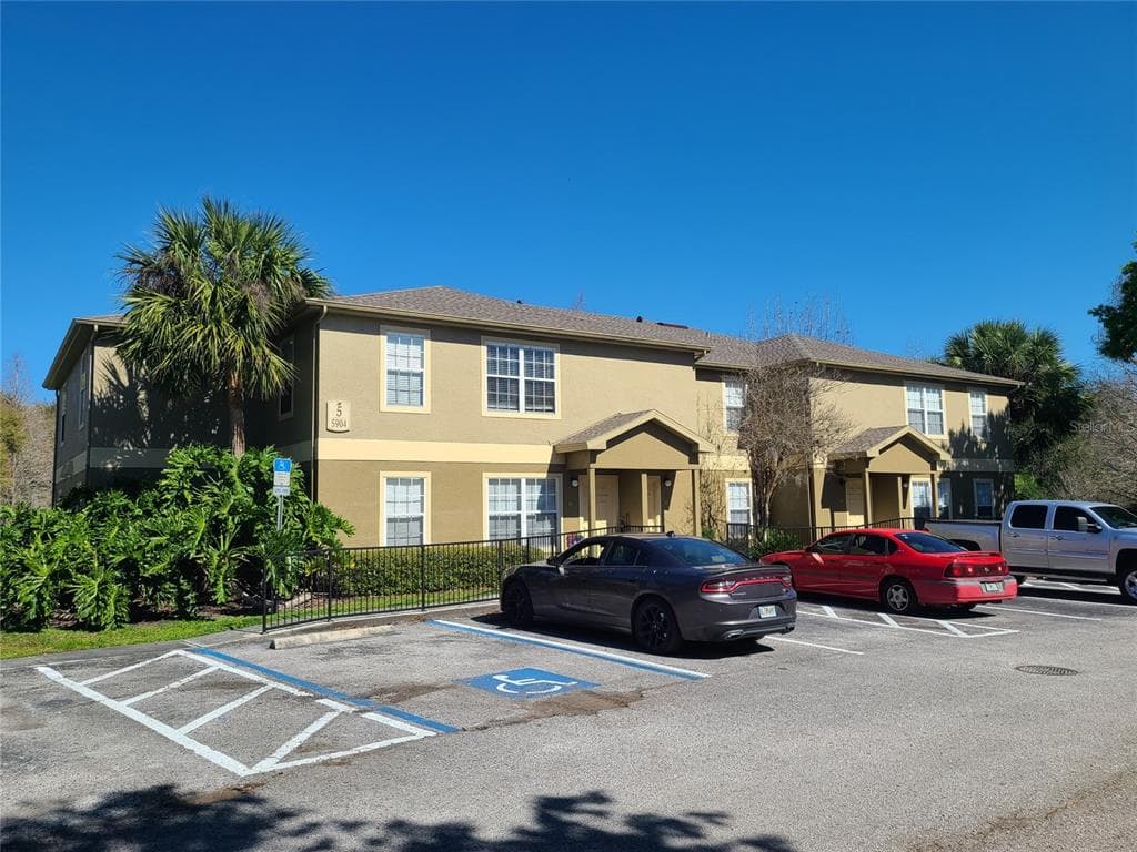 5904 WILLOW RIDGE DRIVE UNIT 102 ZEPHYRHILLS, FL 33541