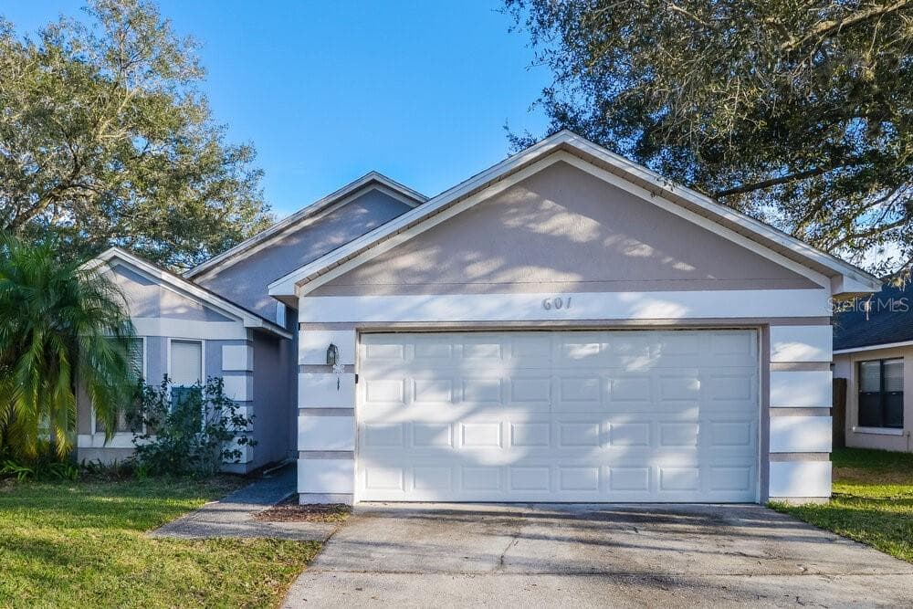 601 SPINNAKER WAY LAKE MARY, FL 32746
