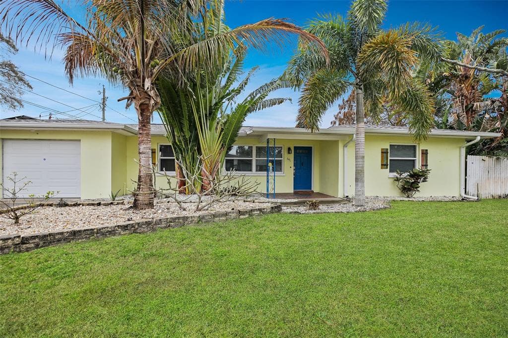 641 SAN SALVADOR DRIVE DUNEDIN, FL 34698