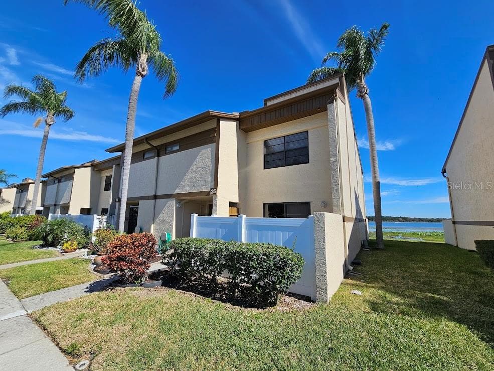 9209 SEMINOLE BOULEVARD UNIT 25 SEMINOLE, FL 33772