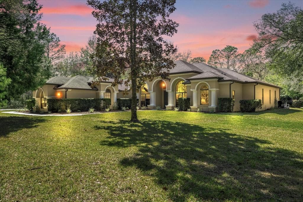 12419 PRAIRIE FALCON ROAD WEEKI WACHEE, FL 34614