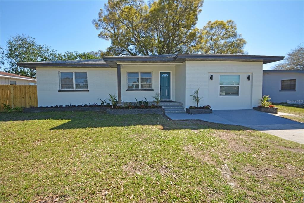 1545 ILLINOIS ROAD CLEARWATER, FL 33756