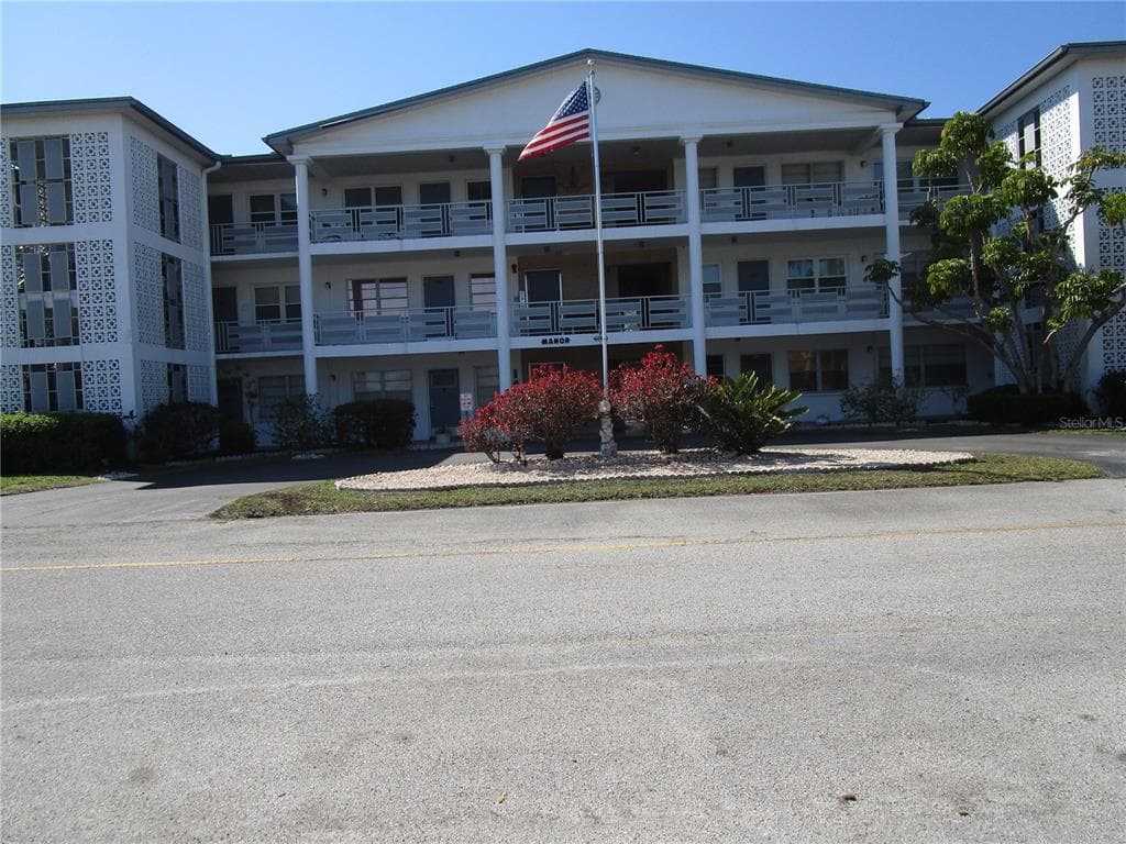 6000 20TH STREET N UNIT 118 ST PETERSBURG, FL 33714