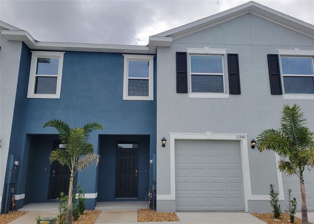 11941 HAMILTON AVENUE LARGO, FL 33774