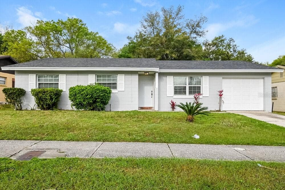 1604 WRIGHT DRIVE LAKELAND, FL 33805
