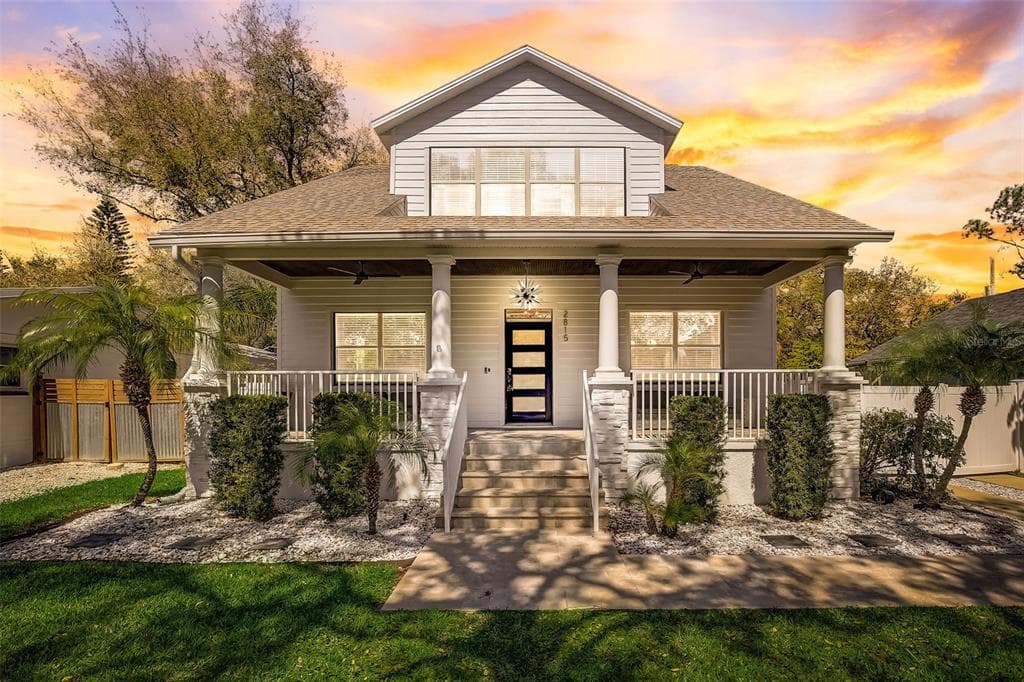 2815 W SHELTON AVENUE TAMPA, FL 33611