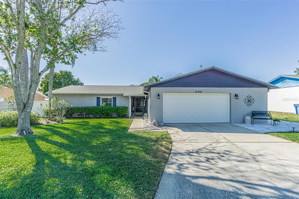 15816 CRYING WIND DRIVE TAMPA, FL 33624