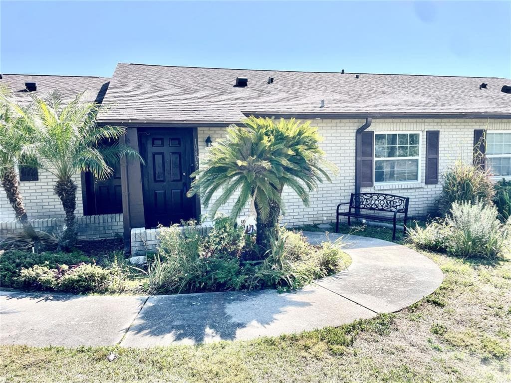 10405 WILLIAMS ROAD THONOTOSASSA, FL 33592