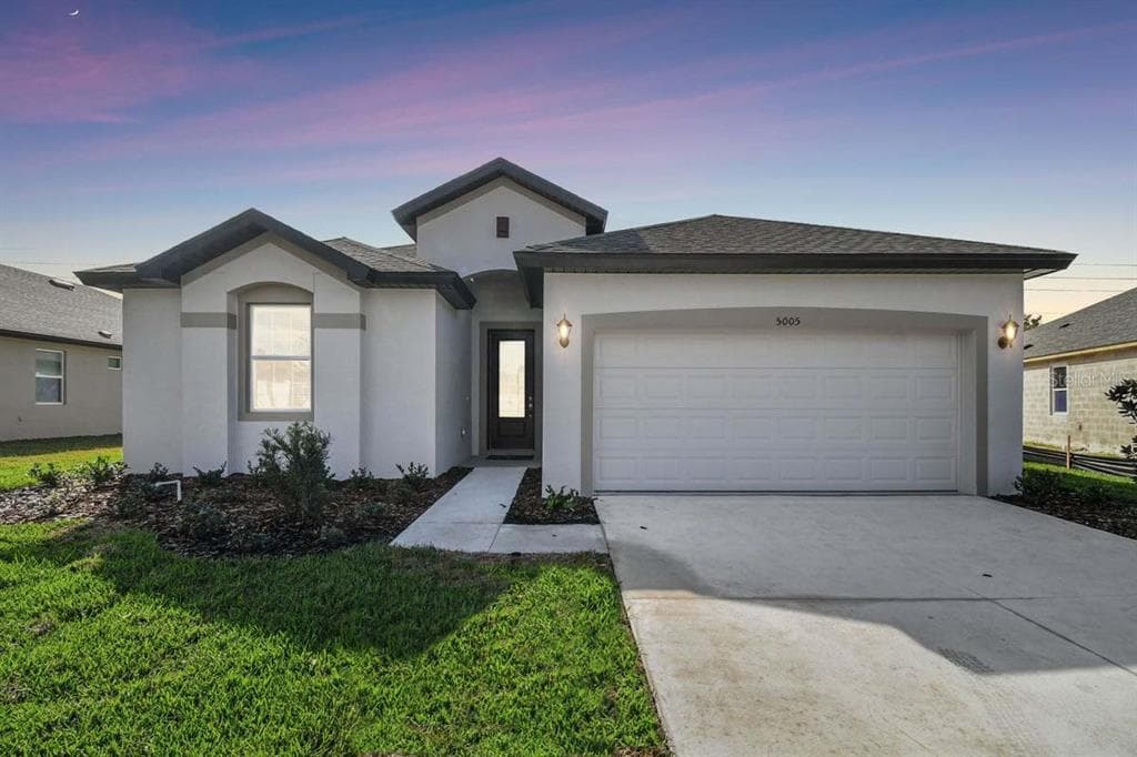5005 EMERALD ACRES WAY ZEPHYRHILLS, FL 33541