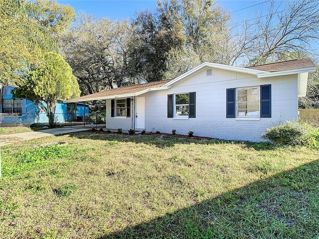 37526 OAKVIEW CIRCLE DADE CITY, FL 33523