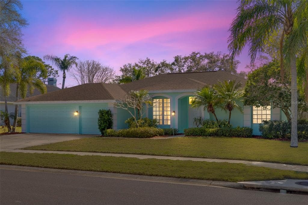 783 HOUSE WREN CIRCLE PALM HARBOR, FL 34683