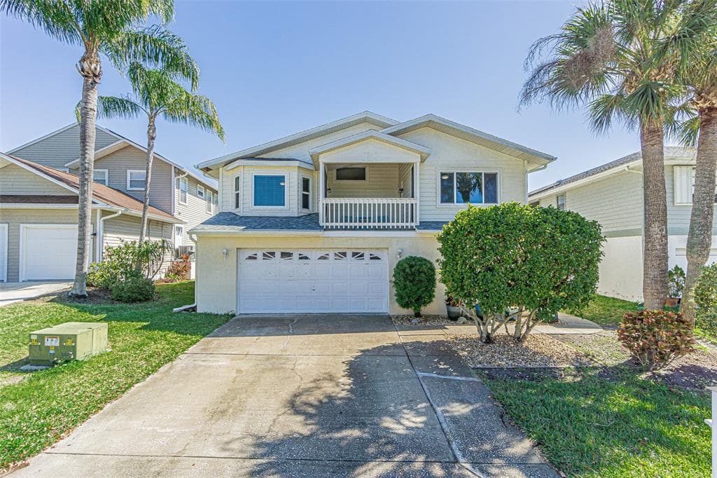 6216 BAYSIDE DRIVE