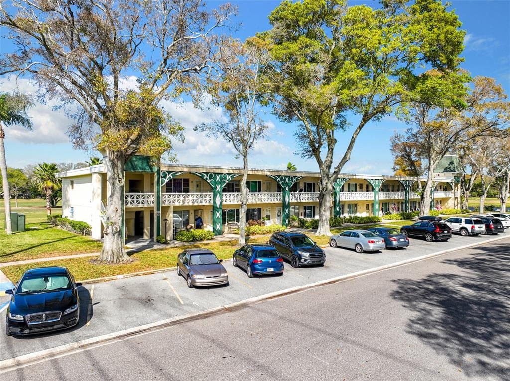 2400 FRANCISCAN DRIVE UNIT 34 CLEARWATER, FL 33763