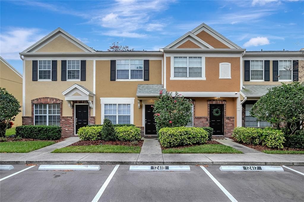 12419 BERKELEY SQUARE DRIVE TAMPA, FL 33626