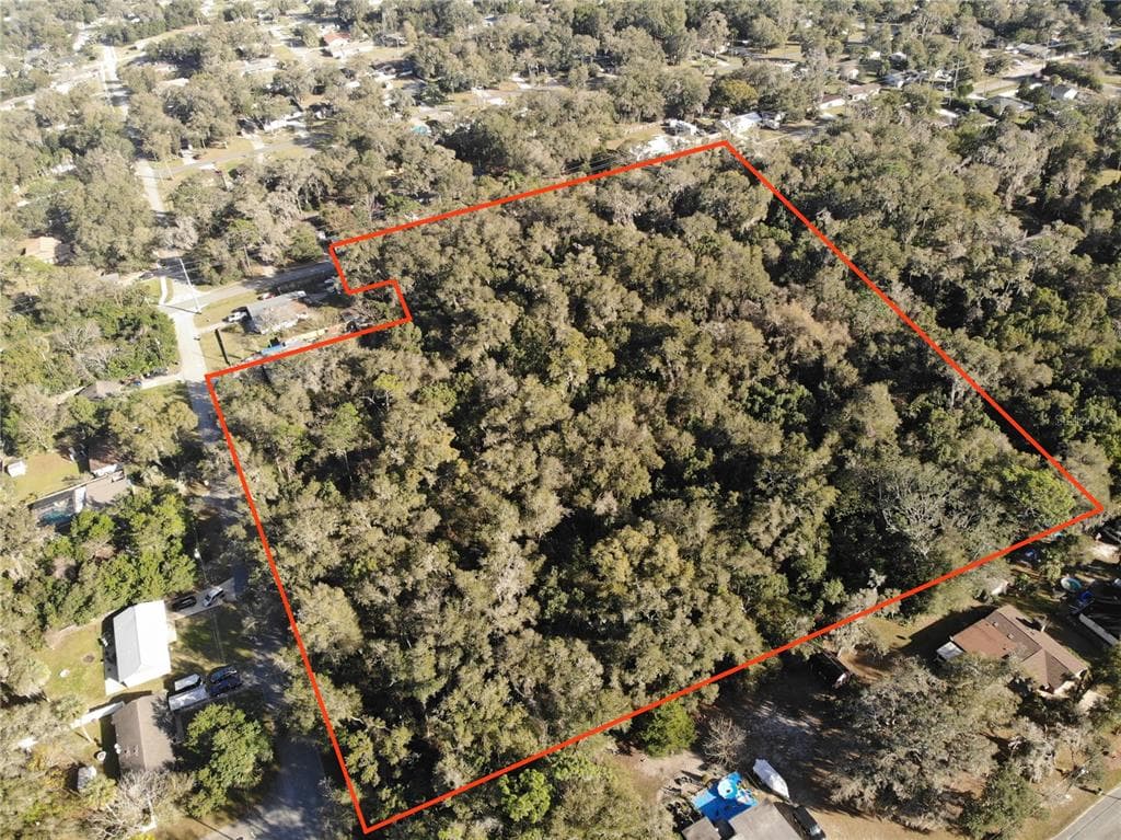 W LANSDOWNE AVENUE ORANGE CITY, FL 32763