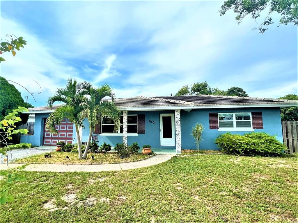11401 64TH TERRACE SEMINOLE, FL 33772