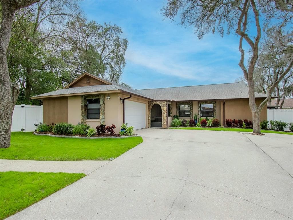 8740 WOODCREST DRIVE PORT RICHEY, FL 34668