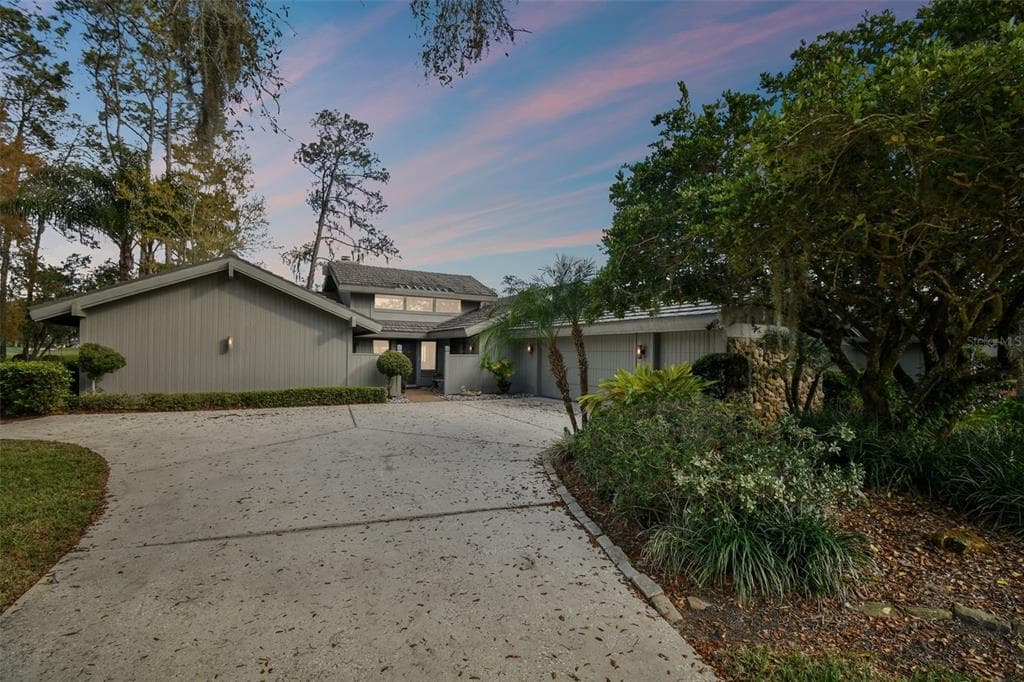 5434 KEMKERRY ROAD WESLEY CHAPEL, FL 33543