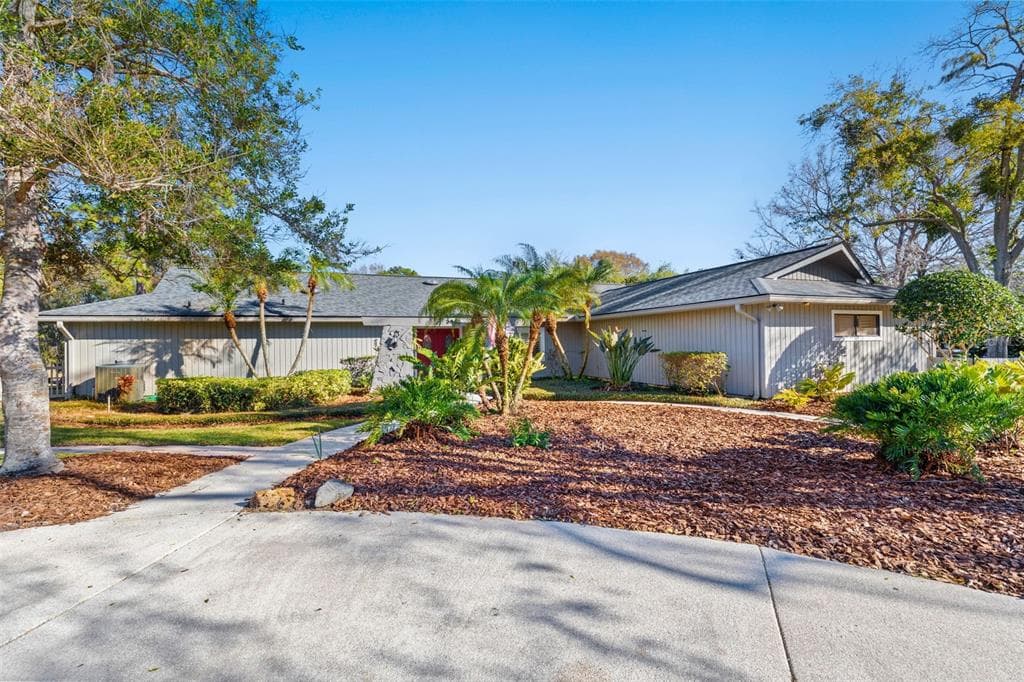 2342 PINE TREE TERRACE PALM HARBOR, FL 34683