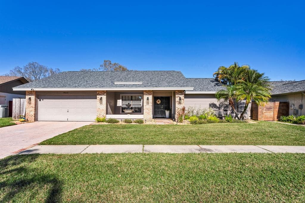 8614 CHADWICK DRIVE TAMPA, FL 33635