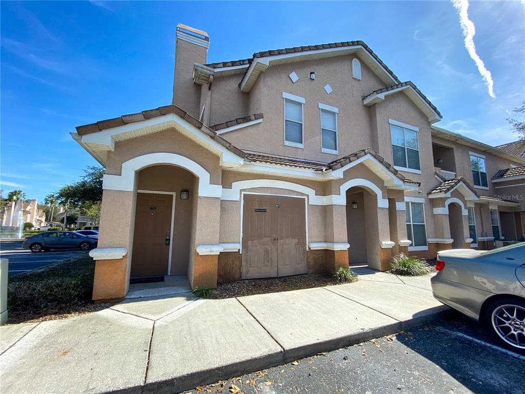 17983 VILLA CREEK DRIVE TAMPA, FL 33647
