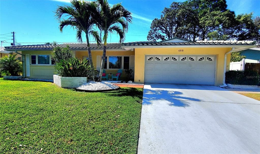 488 HILLCREST DRIVE LARGO, FL 33771
