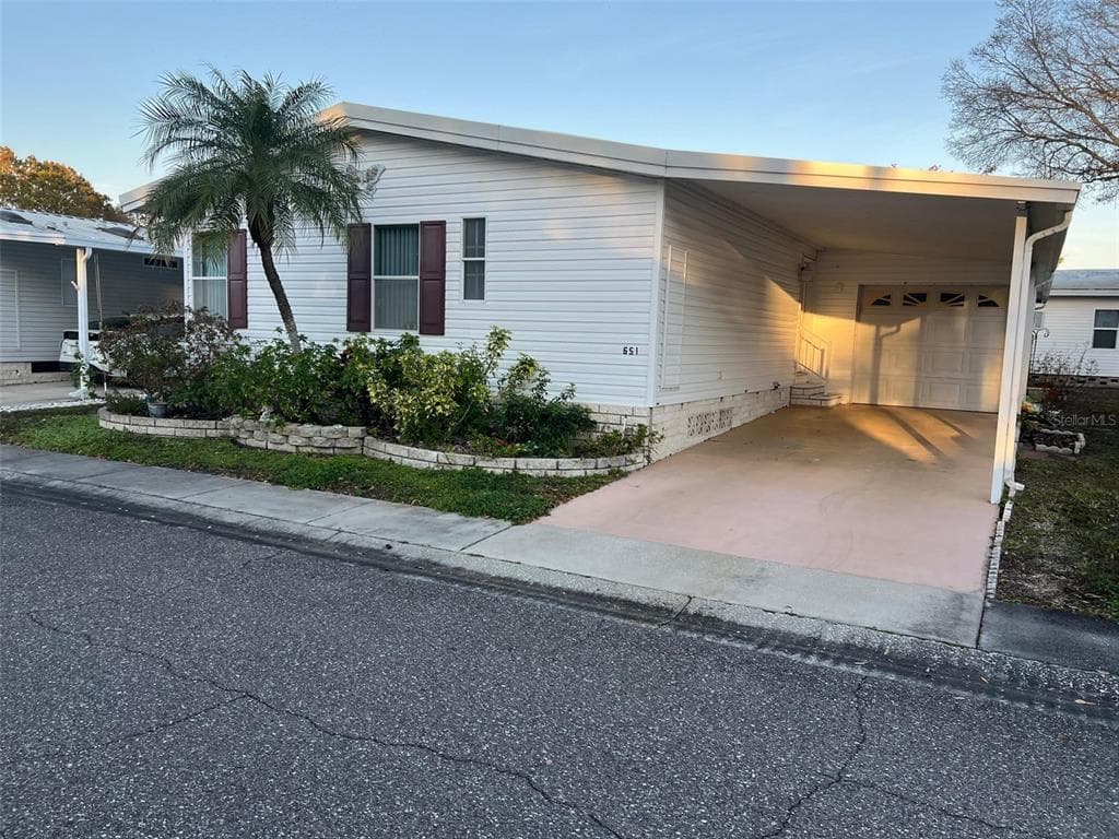 1001 STARKEY ROAD UNIT 651 LARGO, FL 33771