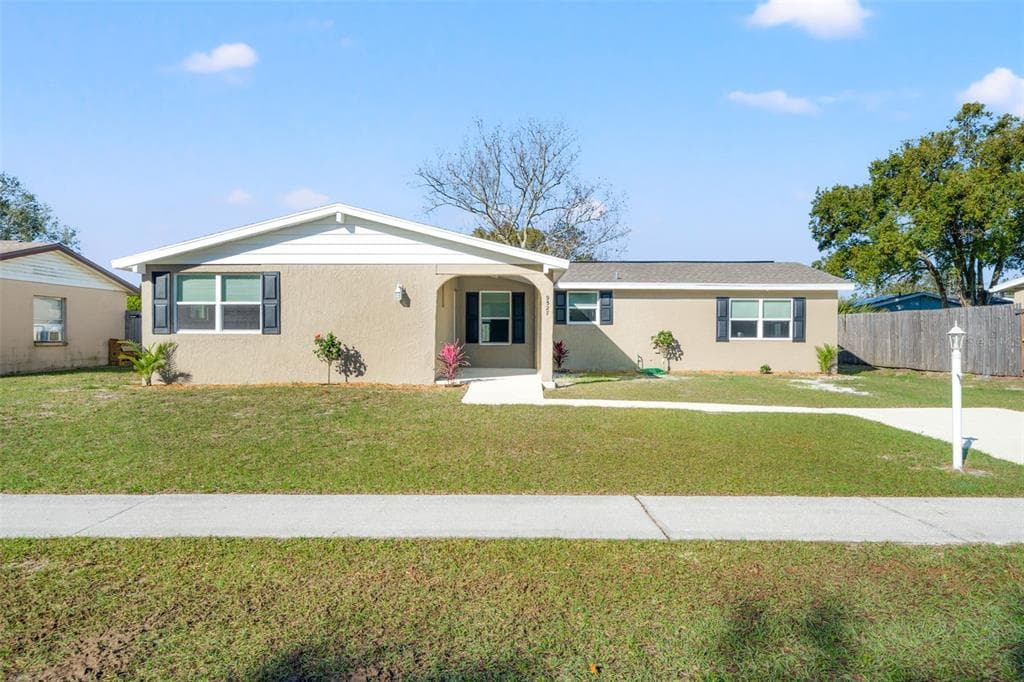 9527 MIRACLE DRIVE SPRING HILL, FL 34608