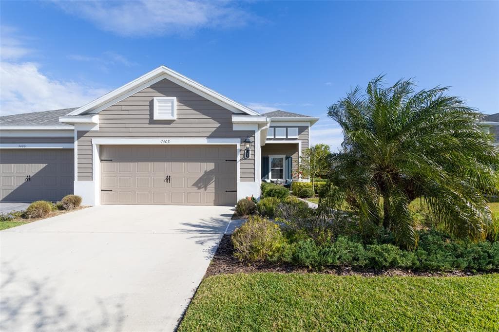 7408 PARKSHORE DRIVE APOLLO BEACH, FL 33572