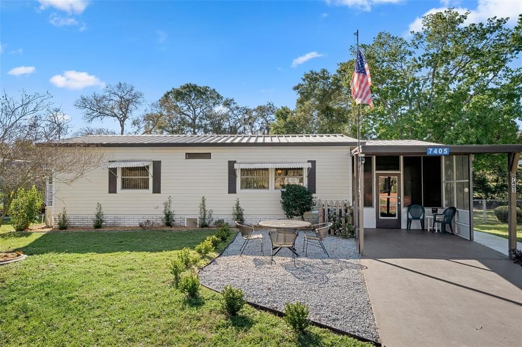 7405 HARLOW STREET BROOKSVILLE, FL 34613