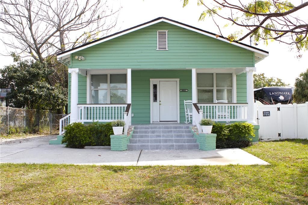 2338 W ARCH STREET TAMPA, FL 33607
