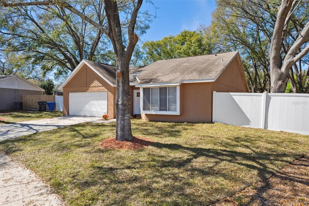 1224 EDGERTON DRIVE VALRICO, FL 33594