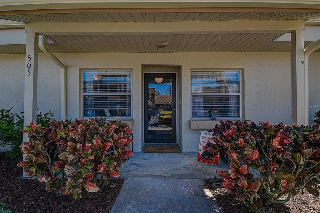 10730 43RD STREET N UNIT 505 CLEARWATER, FL 33762