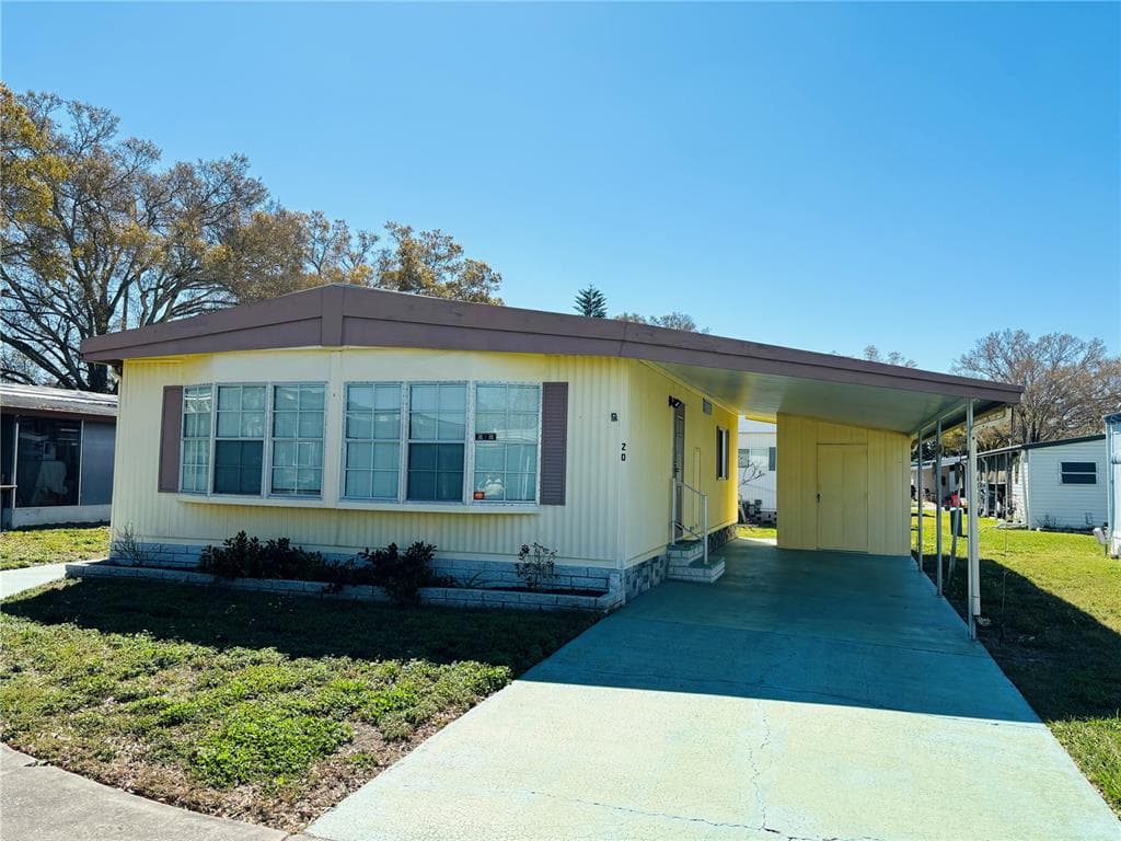 12100 SEMINOLE BOULEVARD UNIT 20 LARGO, FL 33778