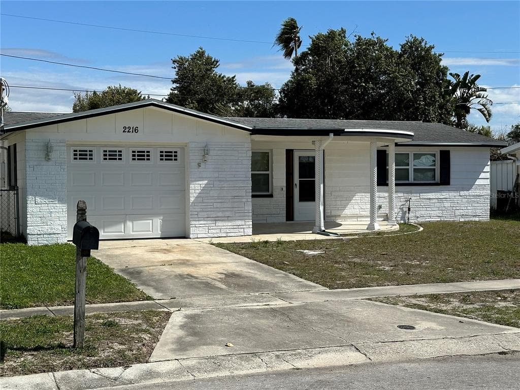 2216 PRESTIGE DRIVE HOLIDAY, FL 34690