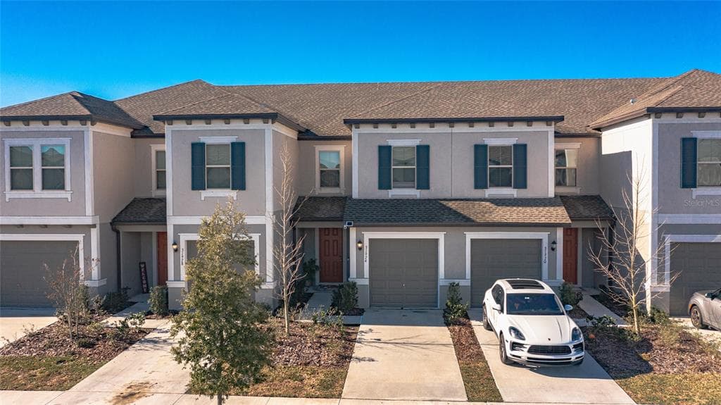 31974 BLUE PASSING LOOP WESLEY CHAPEL, FL 33545