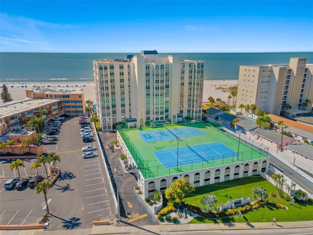 4950 GULF BOULEVARD UNIT 608 ST PETE BEACH, FL 33706