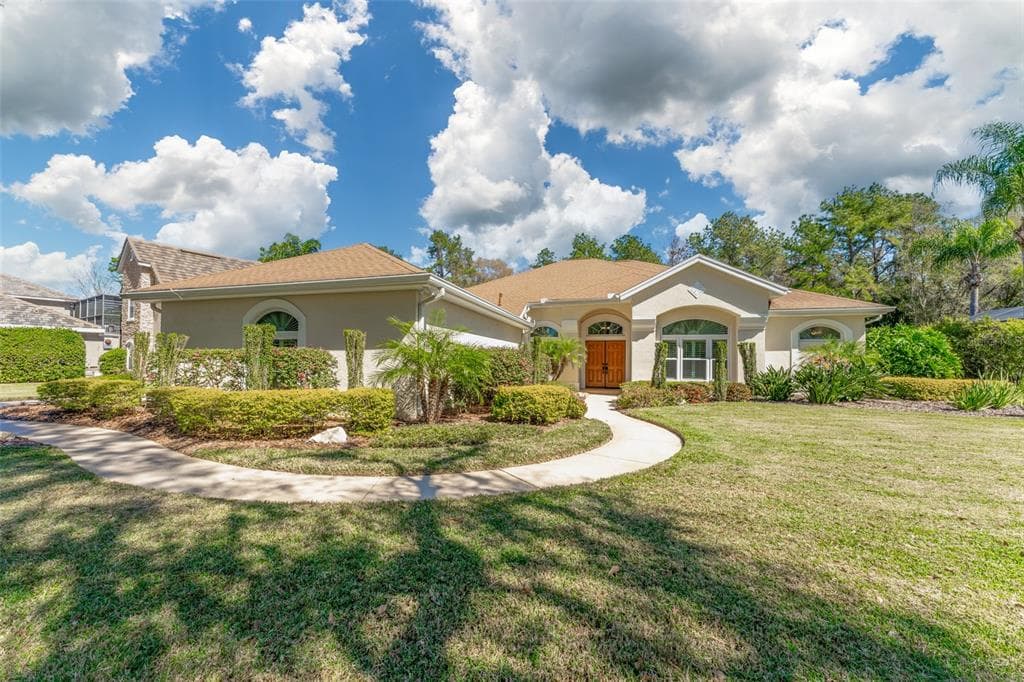 5912 FLATWOODS MANOR CIRCLE LITHIA, FL 33547